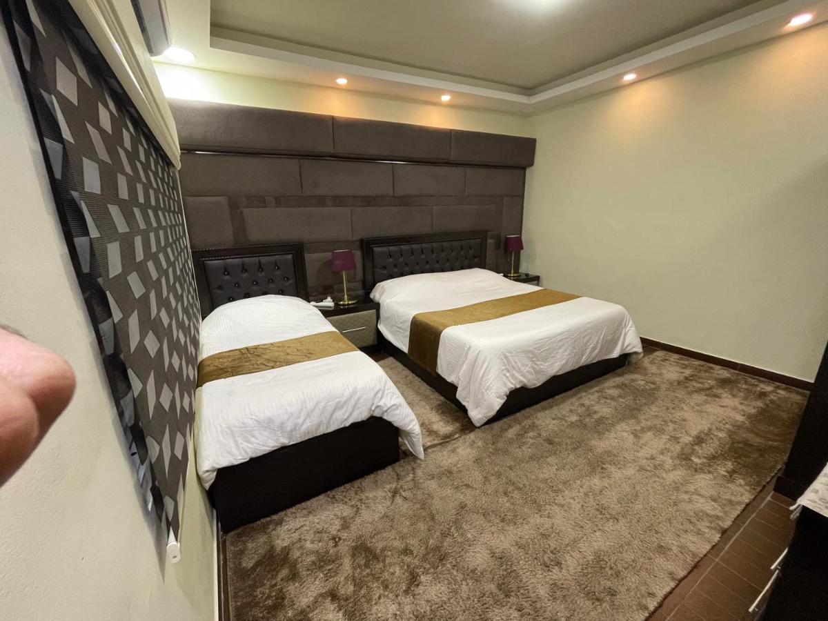Oqdeh Studio Jarash Exteriör bild